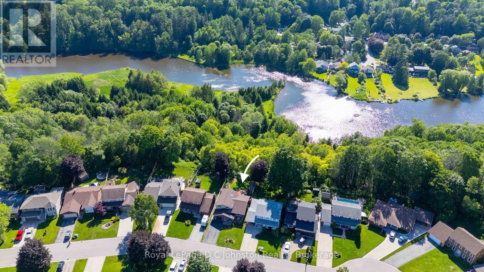 












126 5TH AVENUE E

,
Owen Sound,




Ontario
N4K6C7

