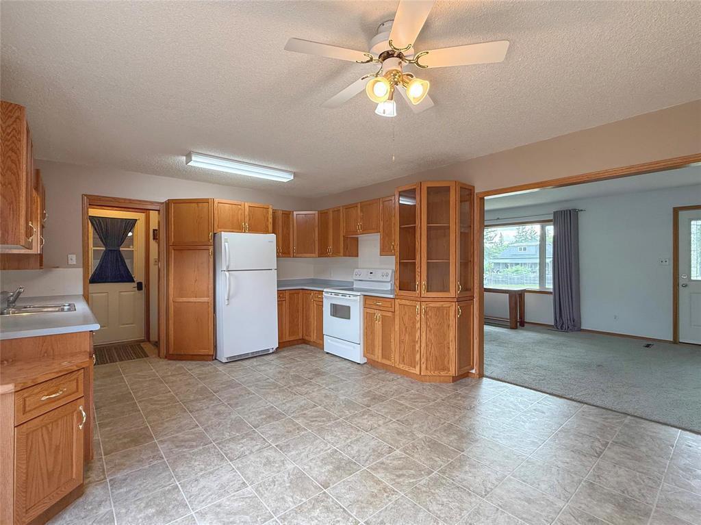 












6 7th Street SE

,
Hamiota,




Manitoba
R0M0T0

