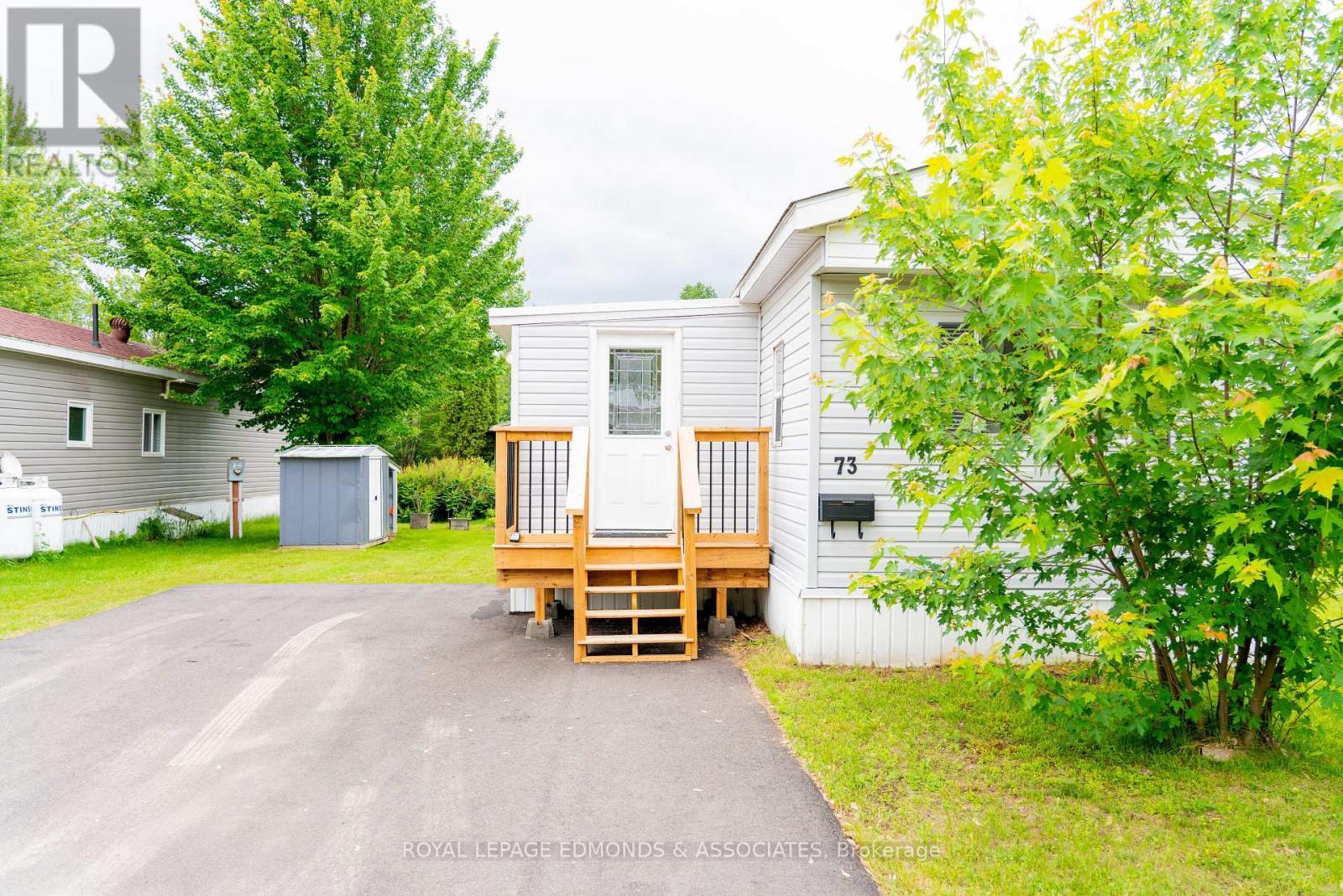 












73 PINEHURST ESTATES

,
Petawawa,




Ontario
K8H2H2

