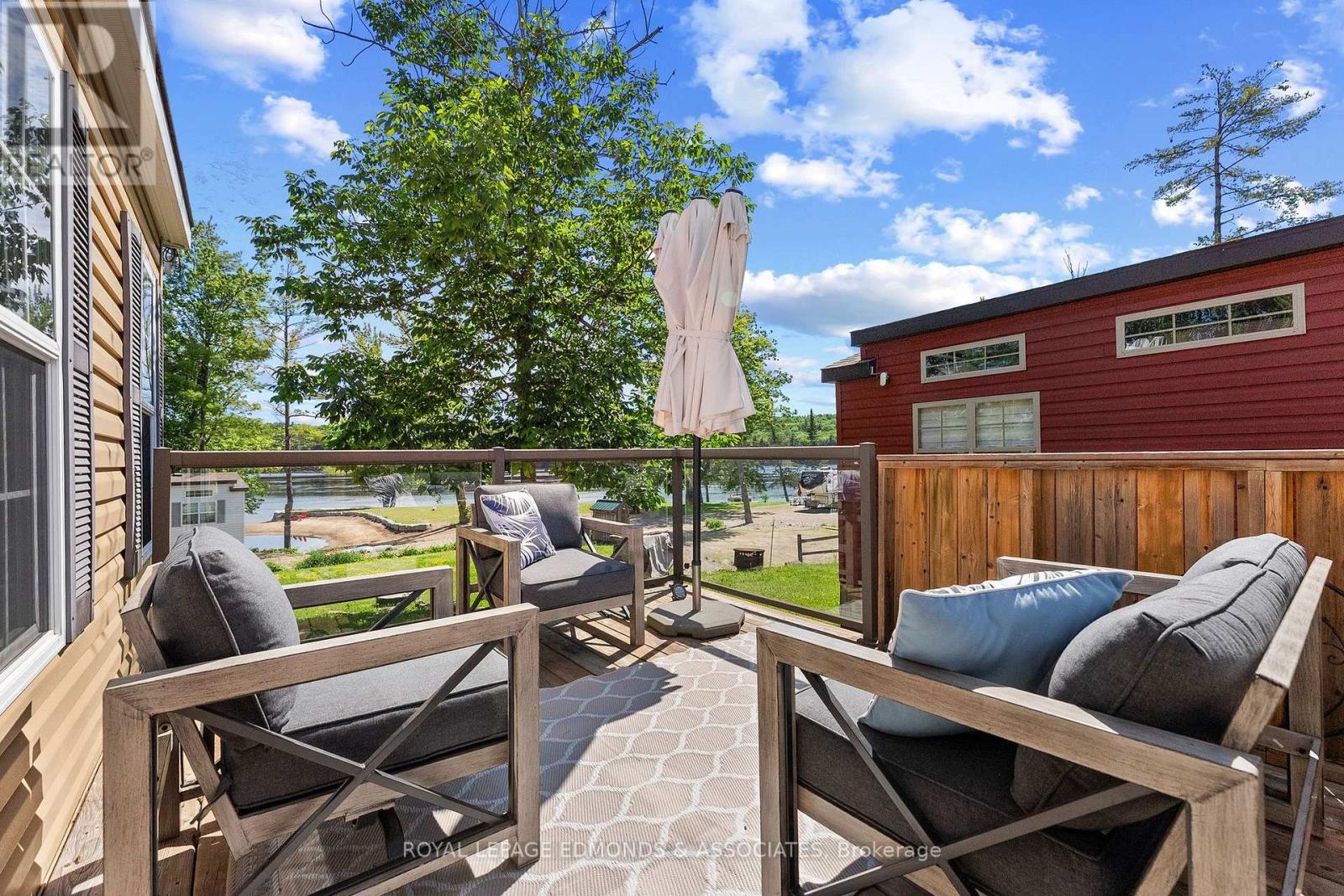 












31 - 92 BINGHAM DRIVE

,
Horton,




Ontario
K0J1Y0

