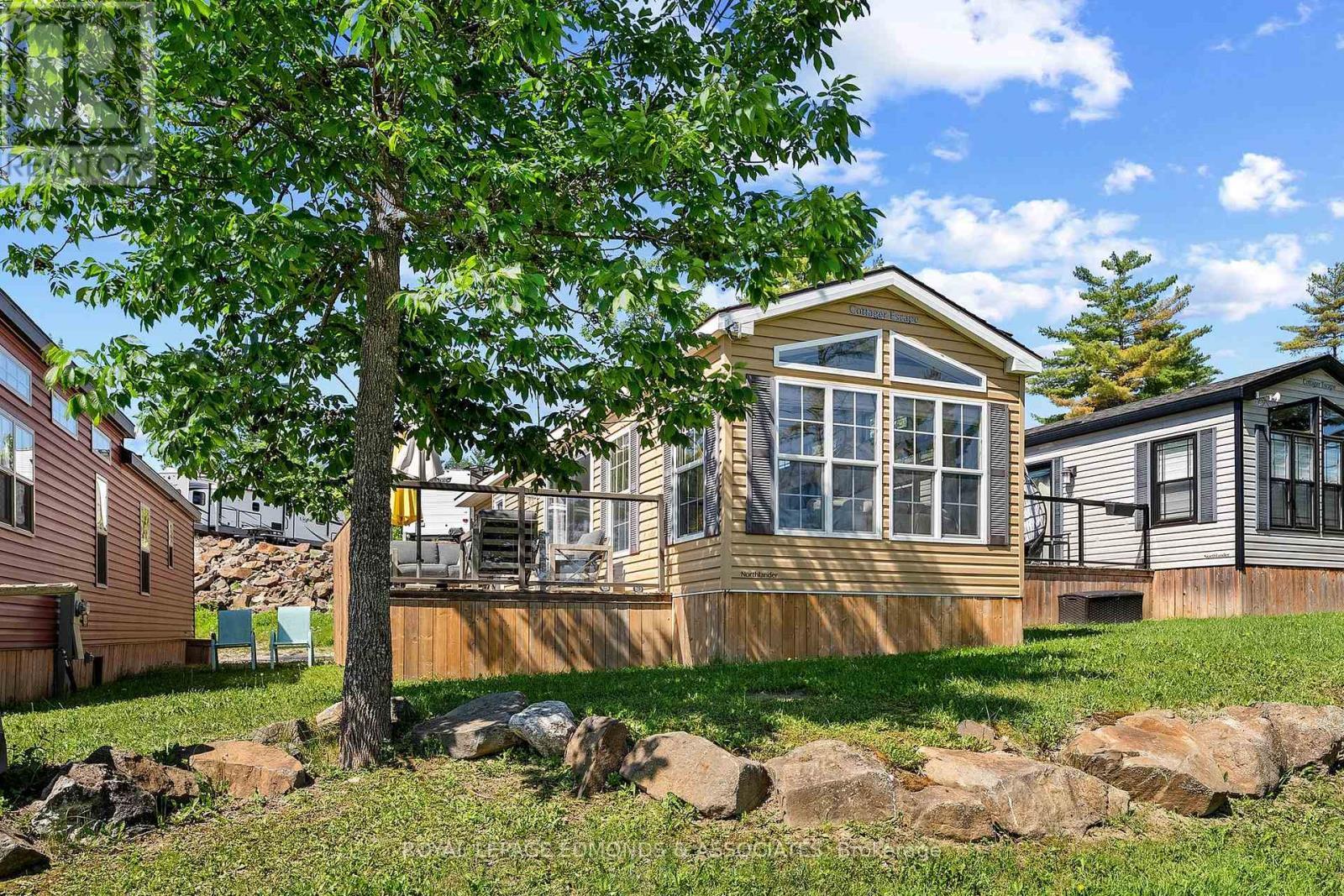 












31 - 92 BINGHAM DRIVE

,
Horton,




Ontario
K0J1Y0

