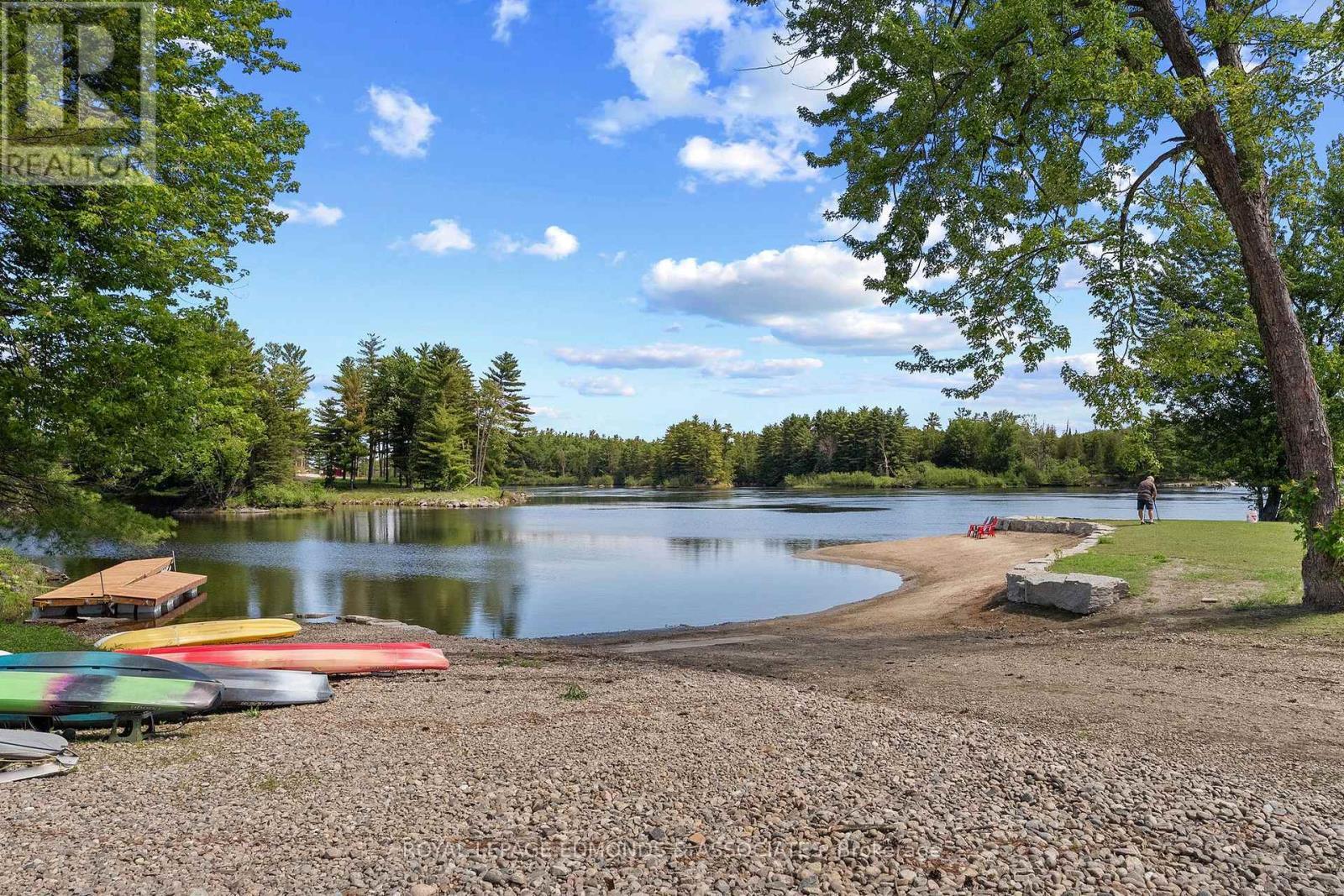 












31 - 92 BINGHAM DRIVE

,
Horton,




Ontario
K0J1Y0

