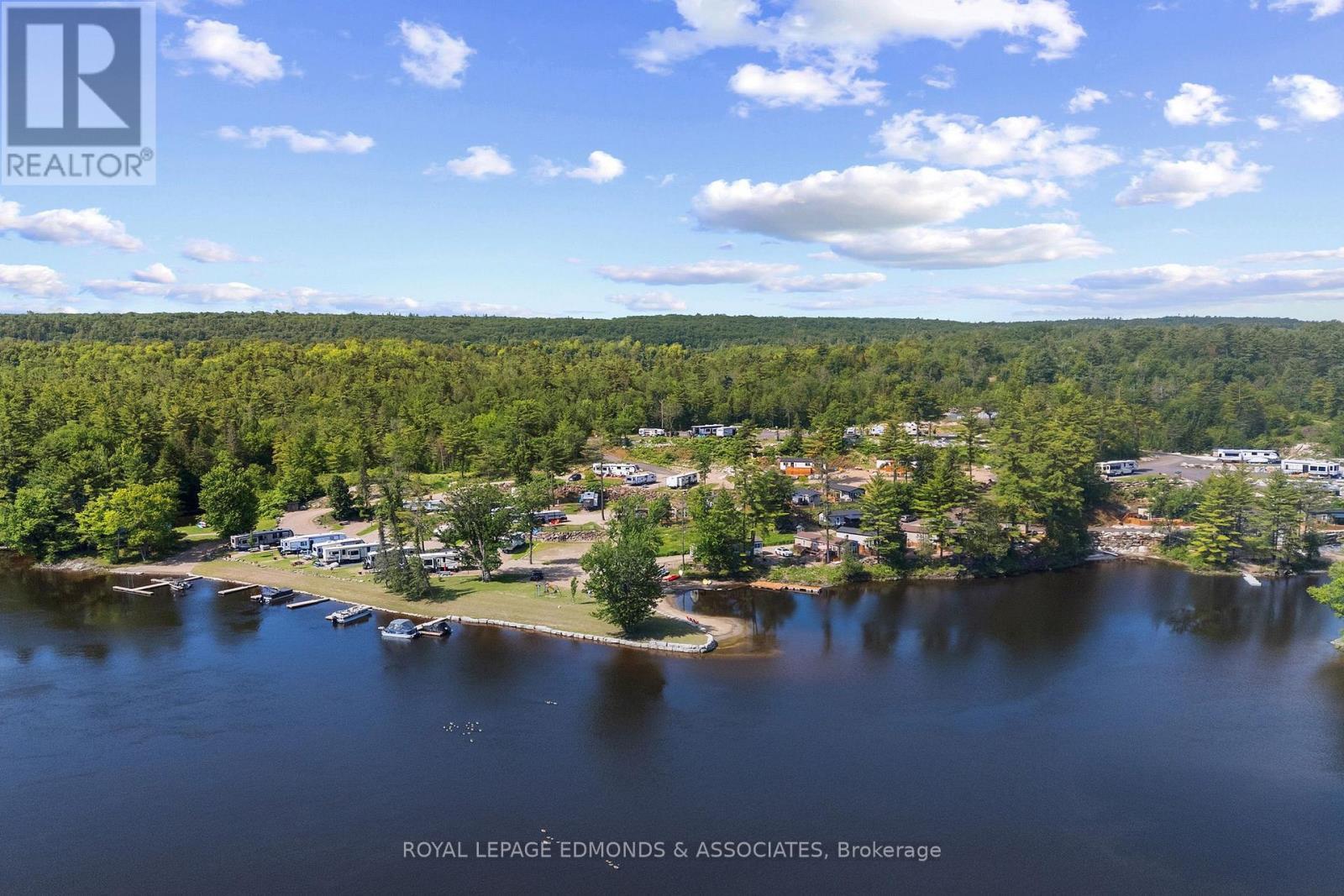 












31 - 92 BINGHAM DRIVE

,
Horton,




Ontario
K0J1Y0

