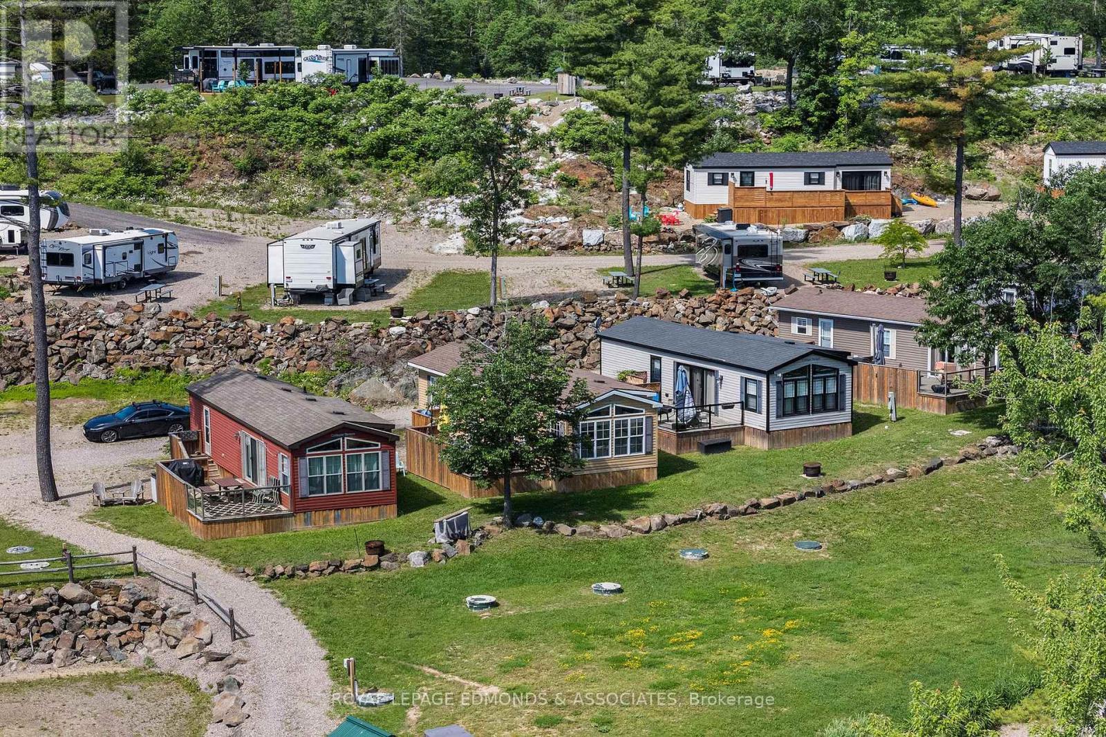 












31 - 92 BINGHAM DRIVE

,
Horton,




Ontario
K0J1Y0

