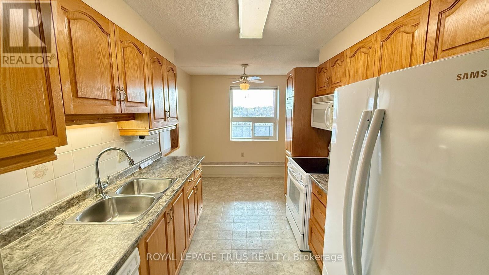 












604 - 5 MILL POND COURT

,
Norfolk (Simcoe),




Ontario
N3Y5J6

