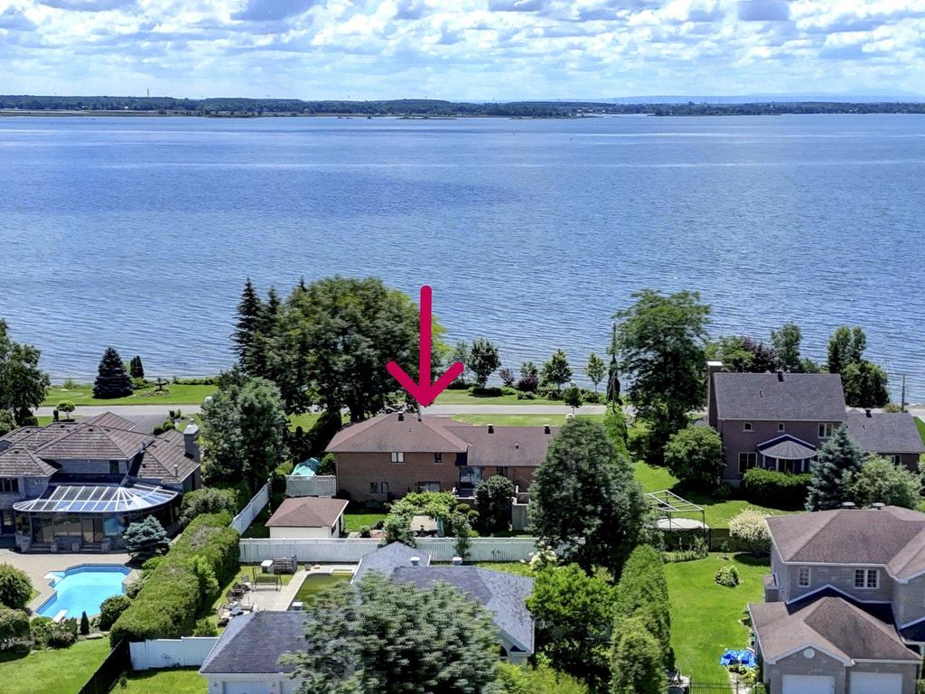 









104


Ch. du Vieux-Moulin

,
Notre-Dame-de-l'Île-Perrot,




QC
J7W3M2

