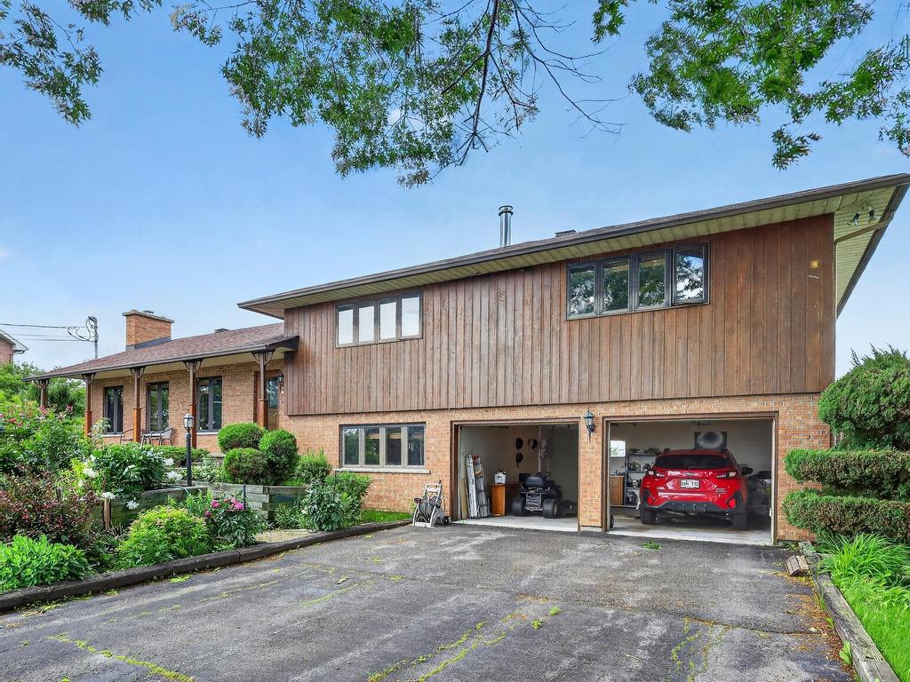 









104


Ch. du Vieux-Moulin

,
Notre-Dame-de-l'Île-Perrot,




QC
J7W3M2

