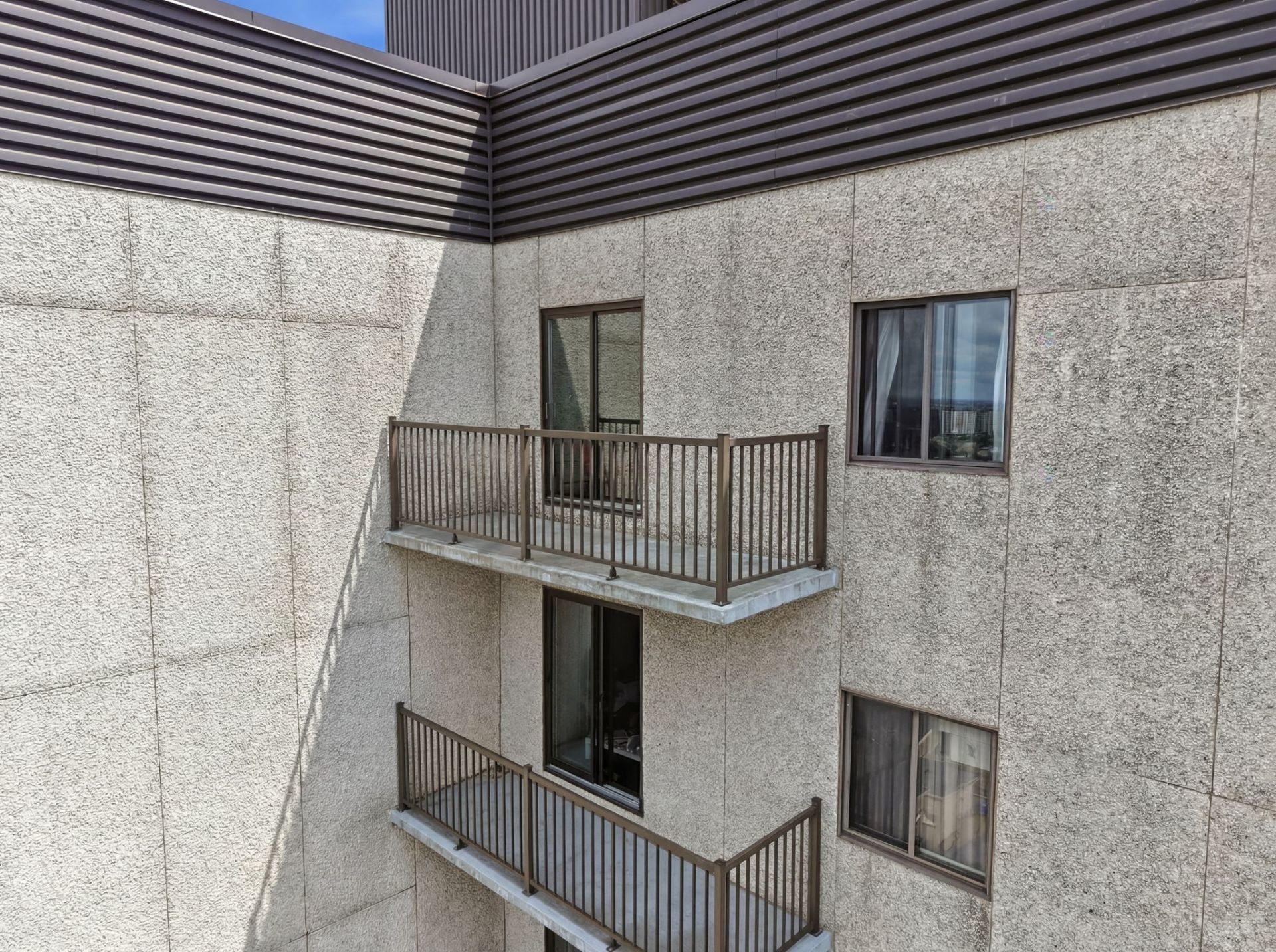 









89


Rue Vaudreuil

, 1202,
Gatineau (Hull),




QC
J8X4E8

