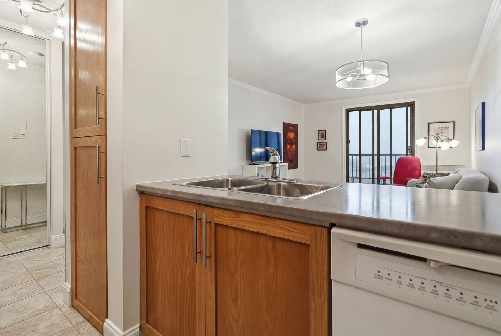 









89


Rue Vaudreuil

, 1202,
Gatineau (Hull),




QC
J8X4E8

