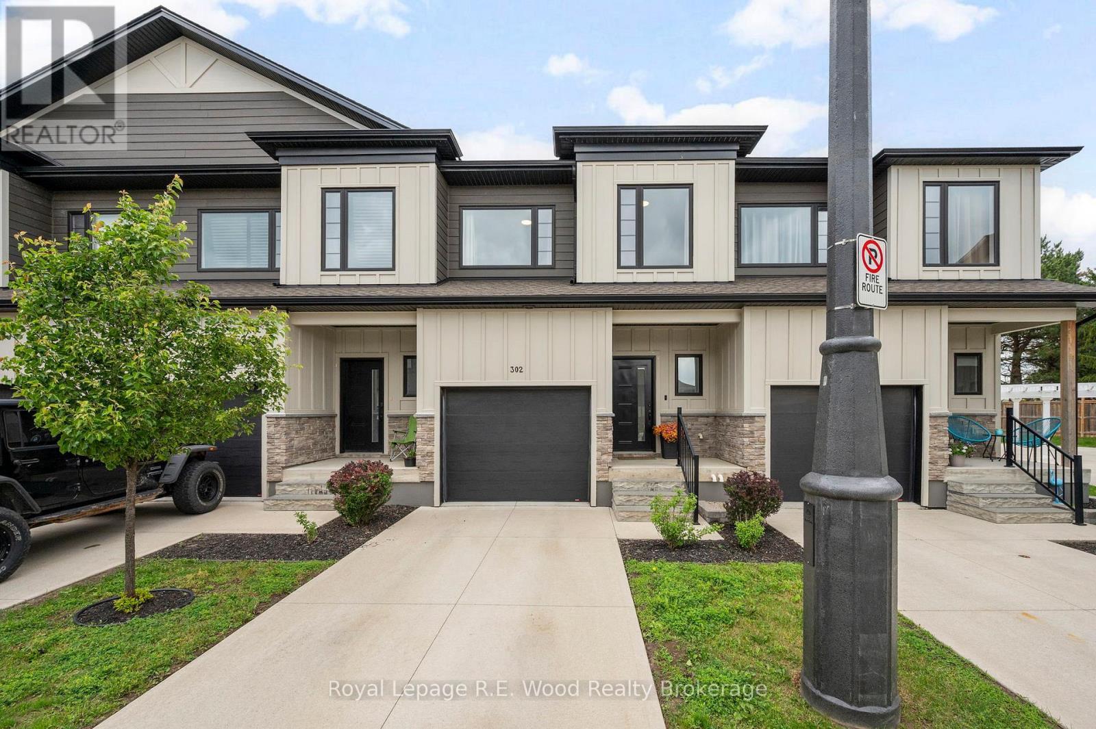 












302 - 360 QUARTER TOWN LINE

,
Tillsonburg,




Ontario
N4G0H7

