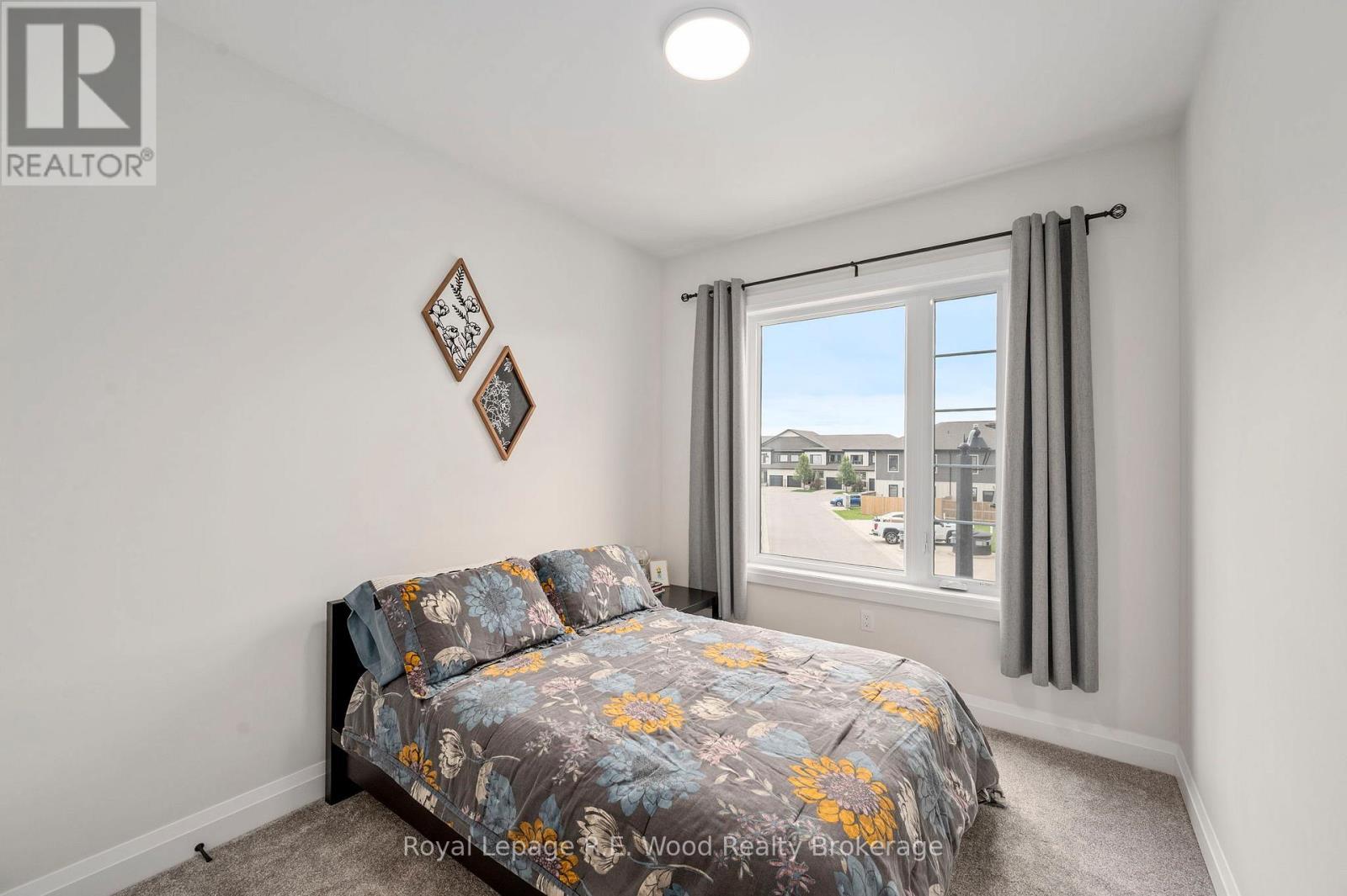 












302 - 360 QUARTER TOWN LINE

,
Tillsonburg,




Ontario
N4G0H7

