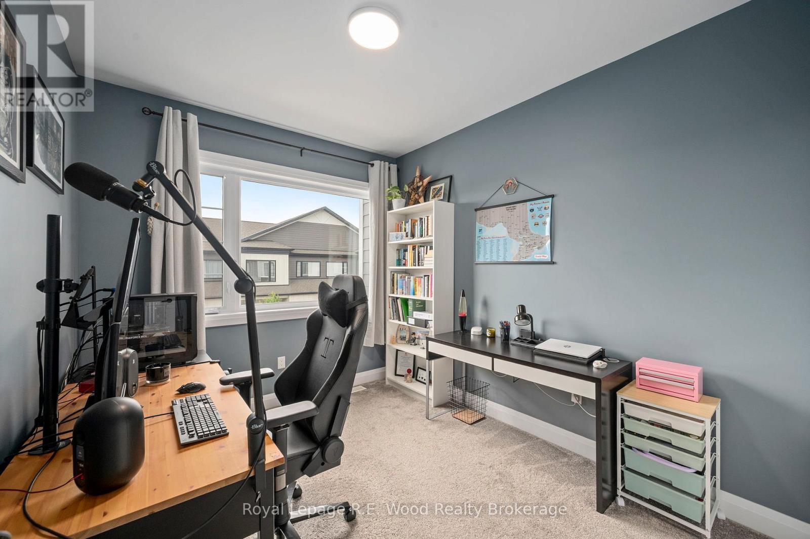 












302 - 360 QUARTER TOWN LINE

,
Tillsonburg,




Ontario
N4G0H7

