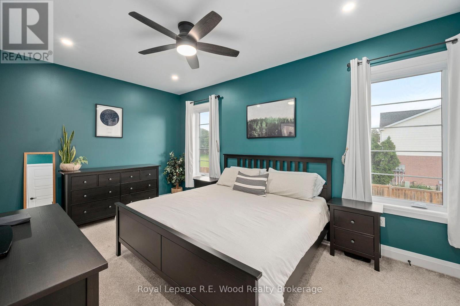 












302 - 360 QUARTER TOWN LINE

,
Tillsonburg,




Ontario
N4G0H7

