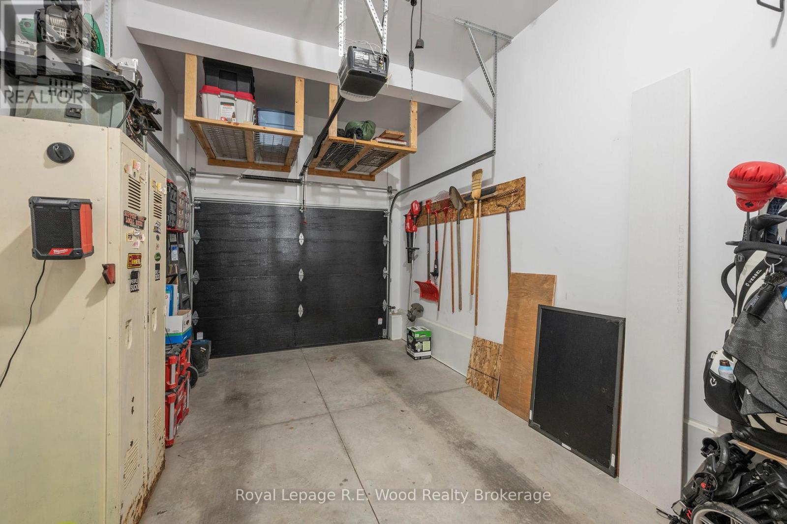 












302 - 360 QUARTER TOWN LINE

,
Tillsonburg,




Ontario
N4G0H7

