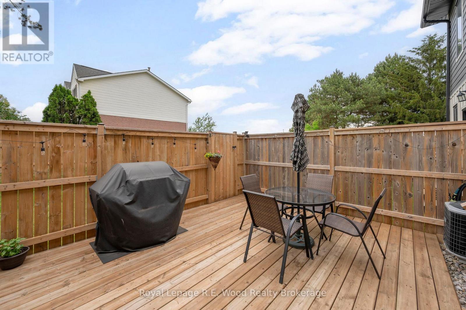 












302 - 360 QUARTER TOWN LINE

,
Tillsonburg,




Ontario
N4G0H7

