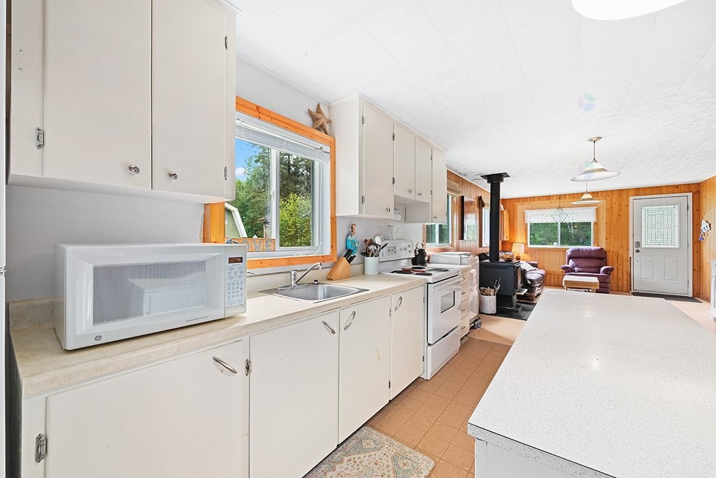 









68


Ch. du Lac-Lawless

,
Litchfield,




QC
J0X1K0

