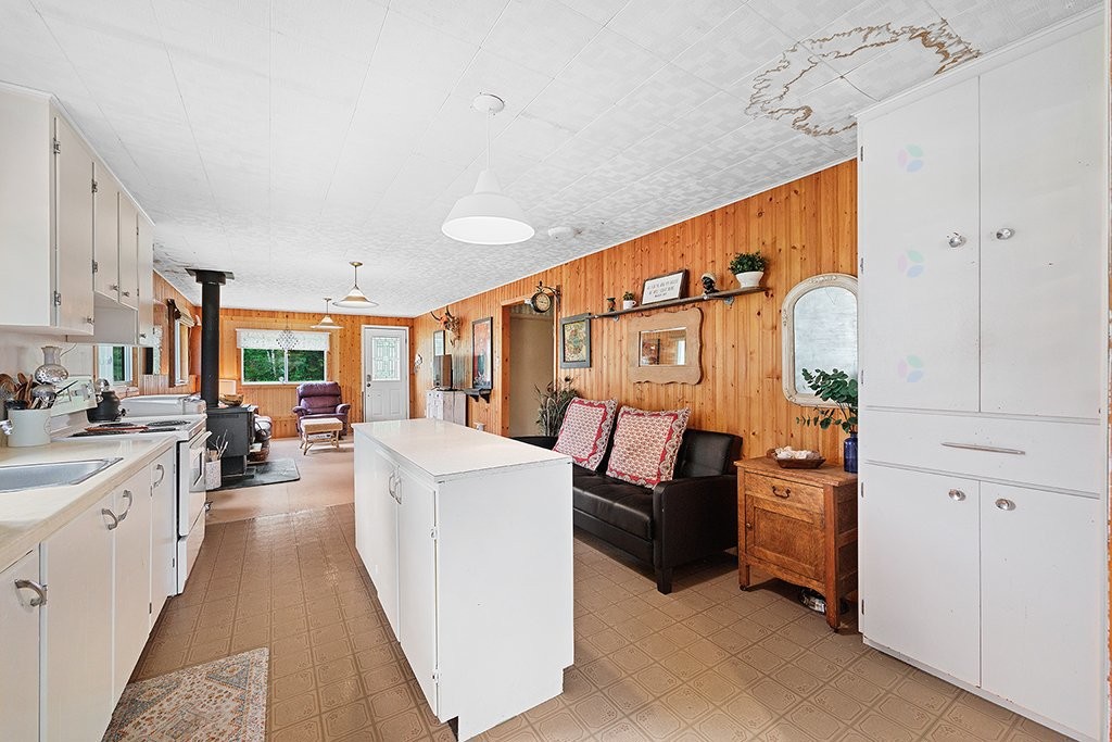 









68


Ch. du Lac-Lawless

,
Litchfield,




QC
J0X1K0

