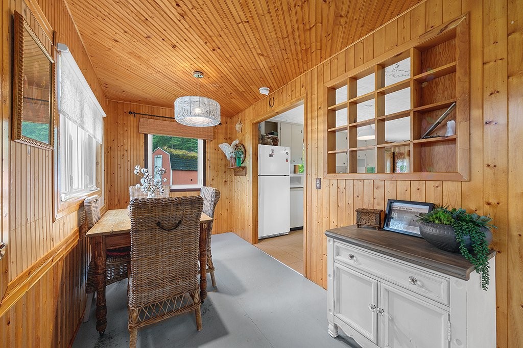 









68


Ch. du Lac-Lawless

,
Litchfield,




QC
J0X1K0

