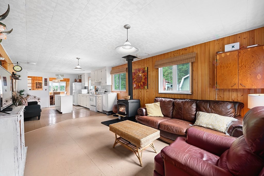









68


Ch. du Lac-Lawless

,
Litchfield,




QC
J0X1K0

