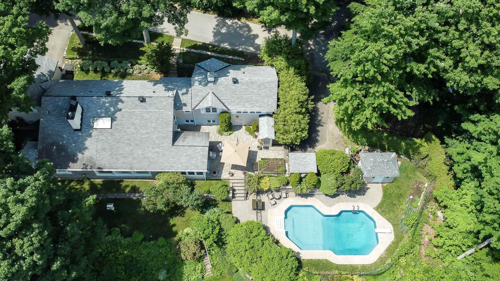 









228


Ch. de la Boucle

,
Montebello,




QC
J0V1L0

