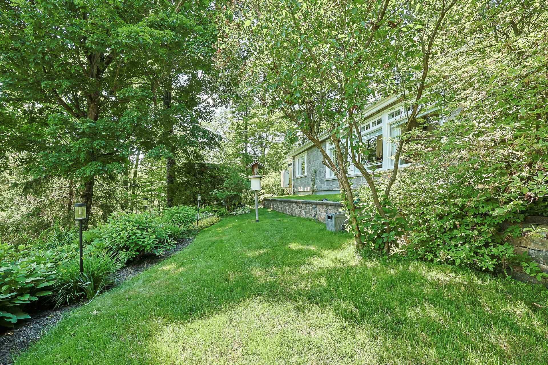 









228


Ch. de la Boucle

,
Montebello,




QC
J0V1L0

