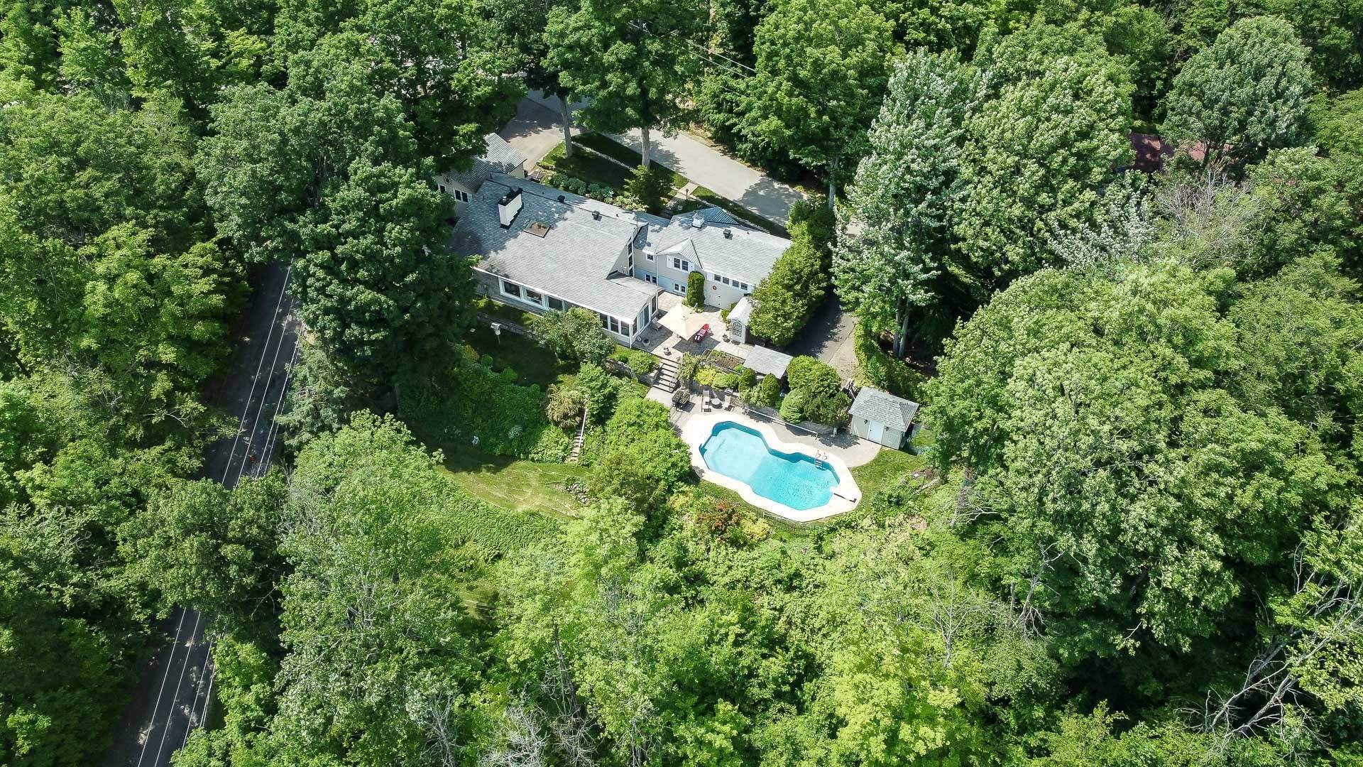 









228


Ch. de la Boucle

,
Montebello,




QC
J0V1L0

