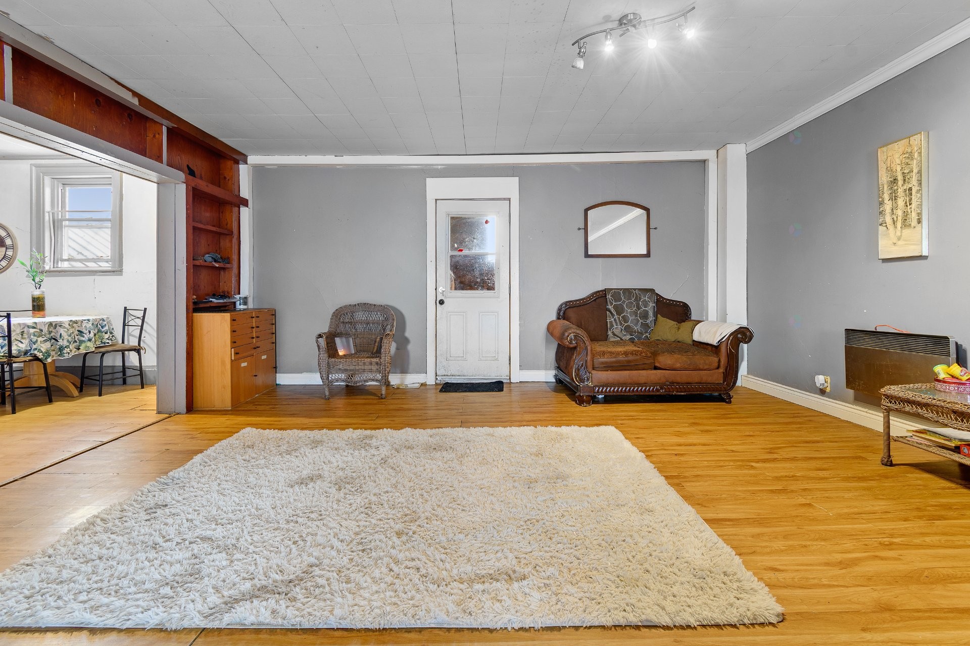 









306


Rue Main

,
Shawville,




QC
J0X2Y0

