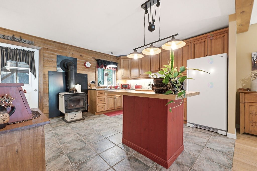 









28


Ch. Mitchell

,
Otter Lake,




QC
J0X2P0

