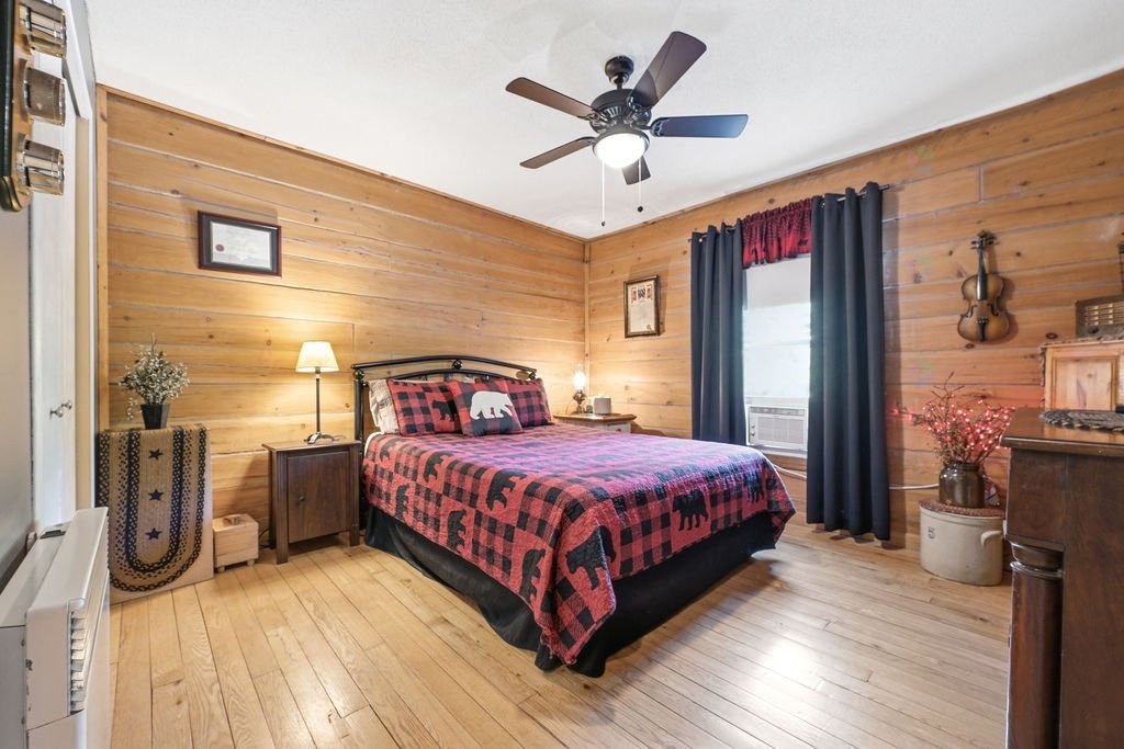 









28


Ch. Mitchell

,
Otter Lake,




QC
J0X2P0

