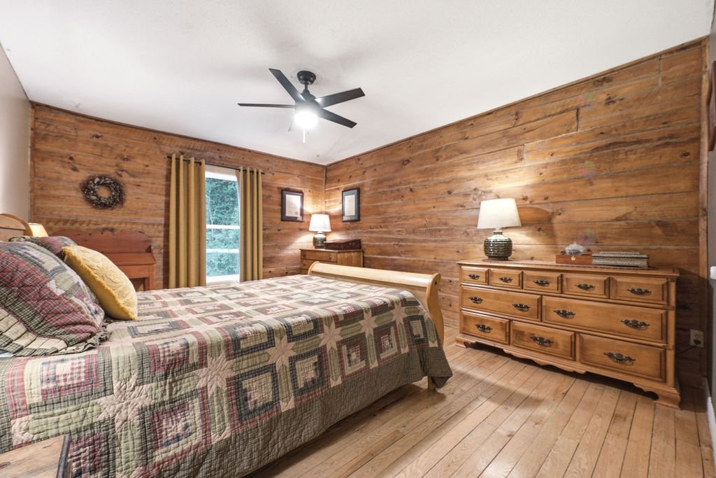 









28


Ch. Mitchell

,
Otter Lake,




QC
J0X2P0

