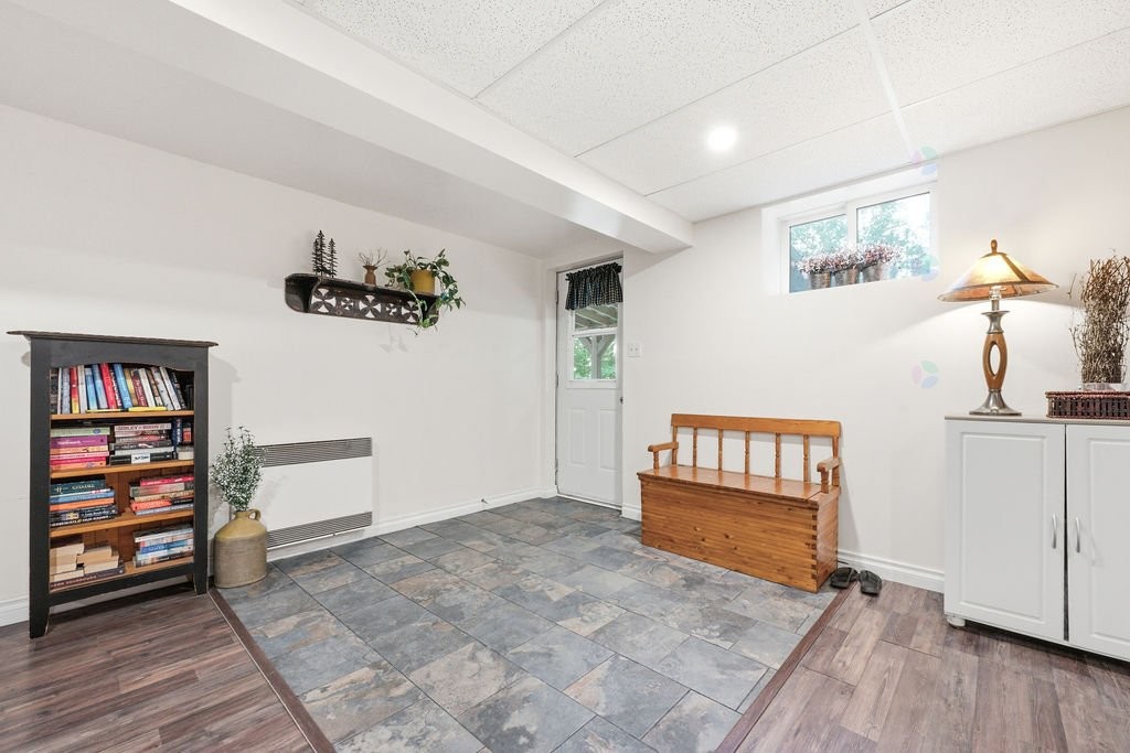 









28


Ch. Mitchell

,
Otter Lake,




QC
J0X2P0


