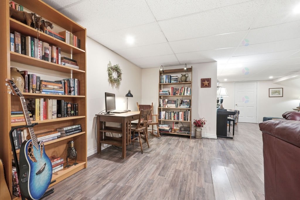 









28


Ch. Mitchell

,
Otter Lake,




QC
J0X2P0

