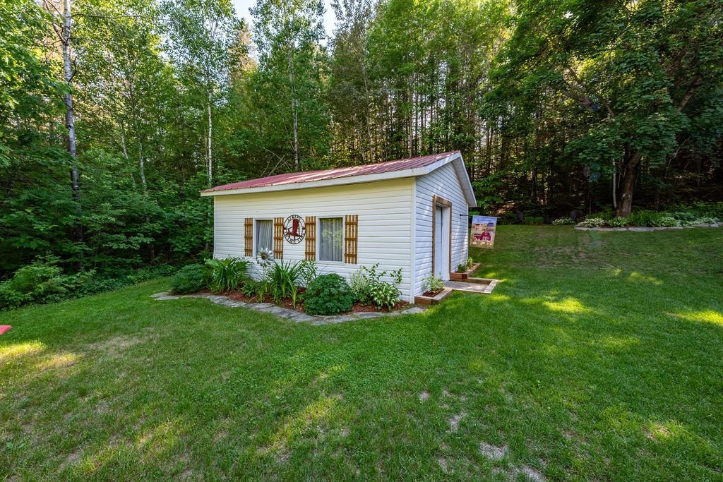 









28


Ch. Mitchell

,
Otter Lake,




QC
J0X2P0

