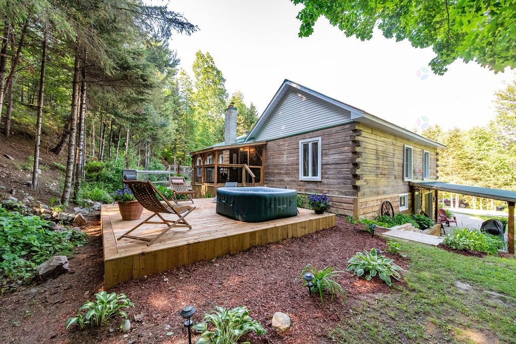 









28


Ch. Mitchell

,
Otter Lake,




QC
J0X2P0

