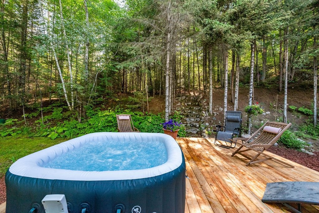 









28


Ch. Mitchell

,
Otter Lake,




QC
J0X2P0


