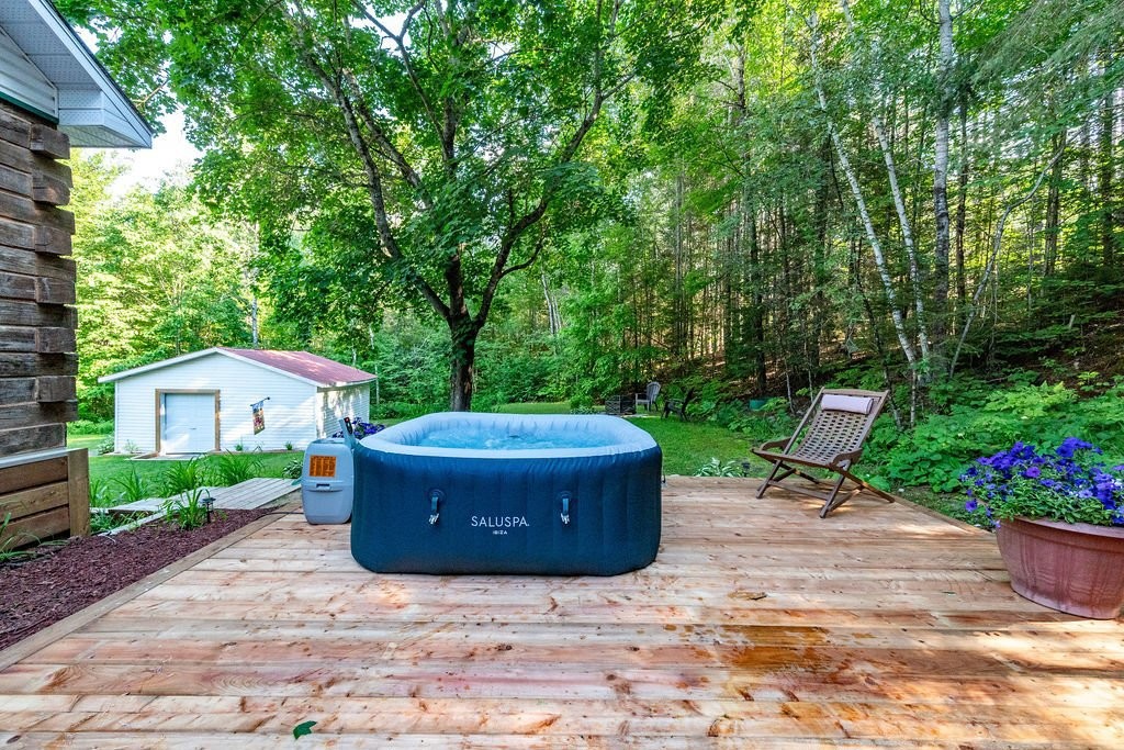 









28


Ch. Mitchell

,
Otter Lake,




QC
J0X2P0

