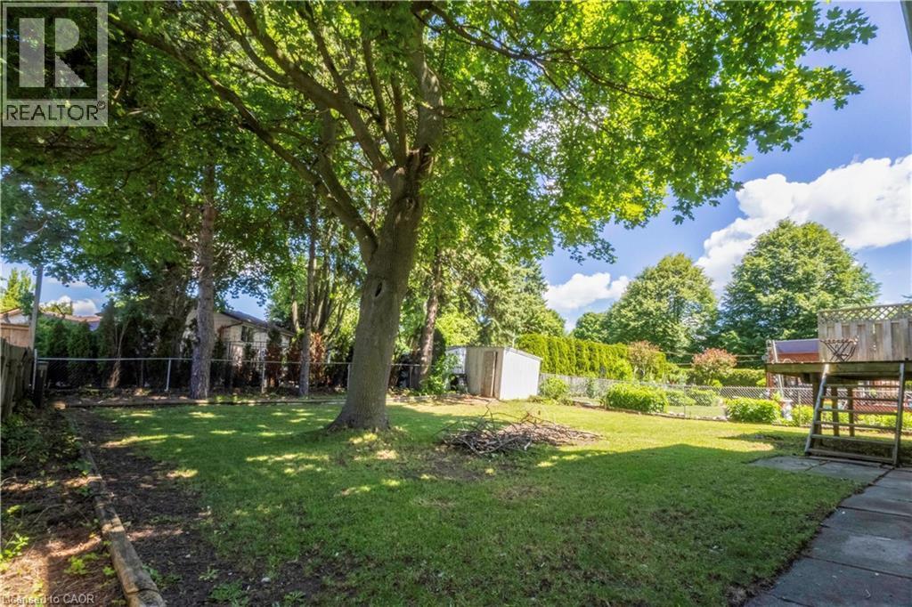 












34 GOLFVIEW Road

,
Guelph,




Ontario
N1E1A6

