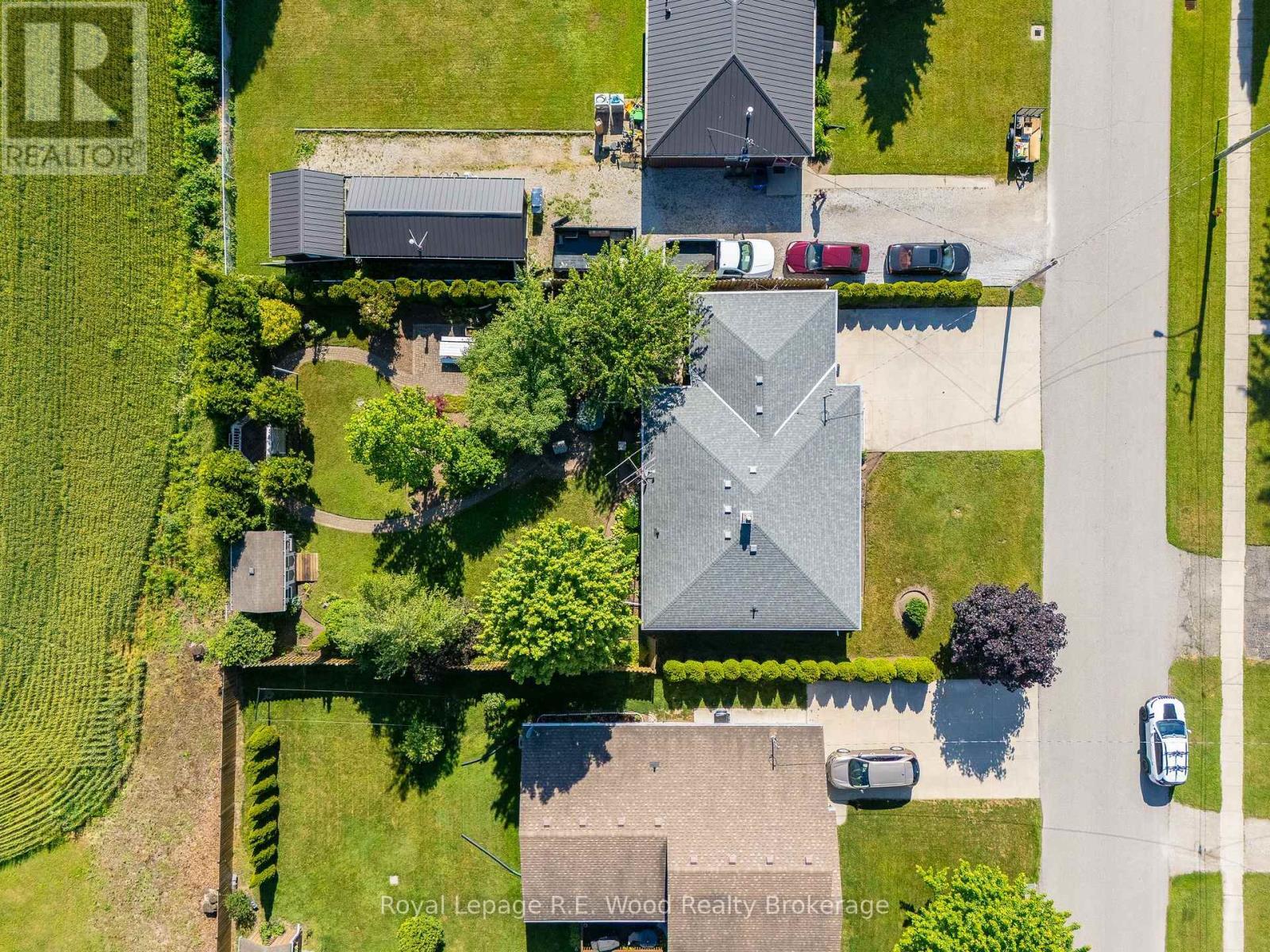 












286 WALNUT STREET

,
Chatham-Kent (Dresden),




Ontario
N0P1M0

