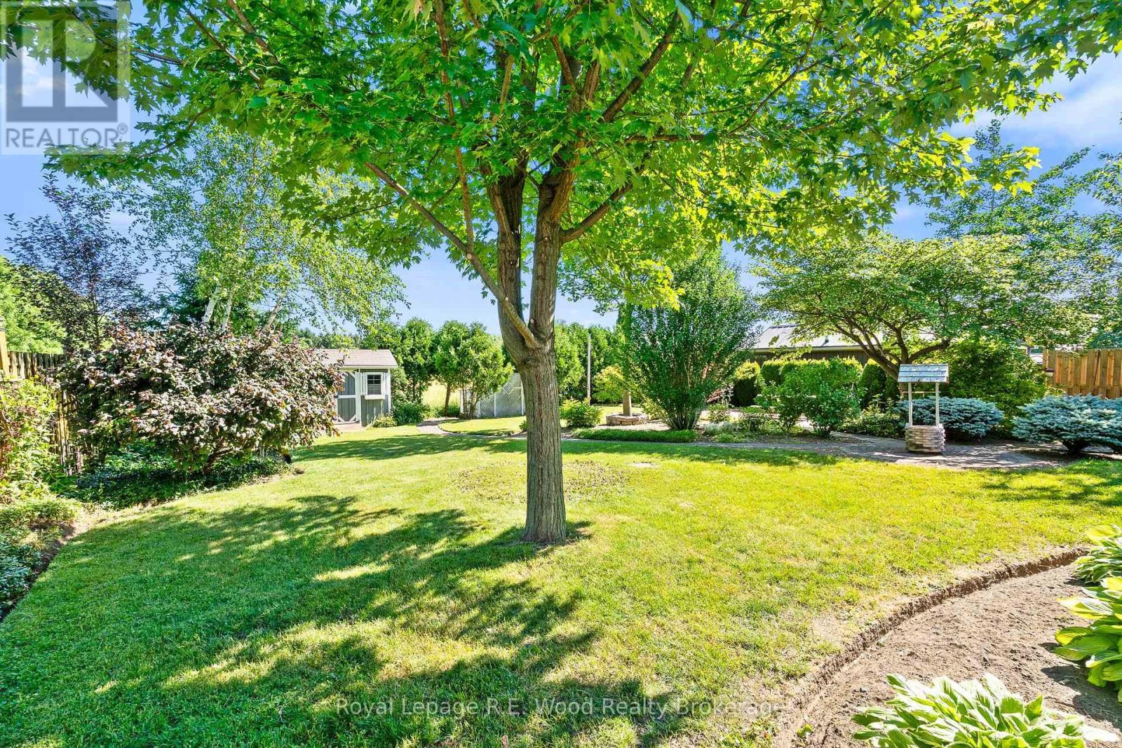 












286 WALNUT STREET

,
Chatham-Kent (Dresden),




Ontario
N0P1M0

