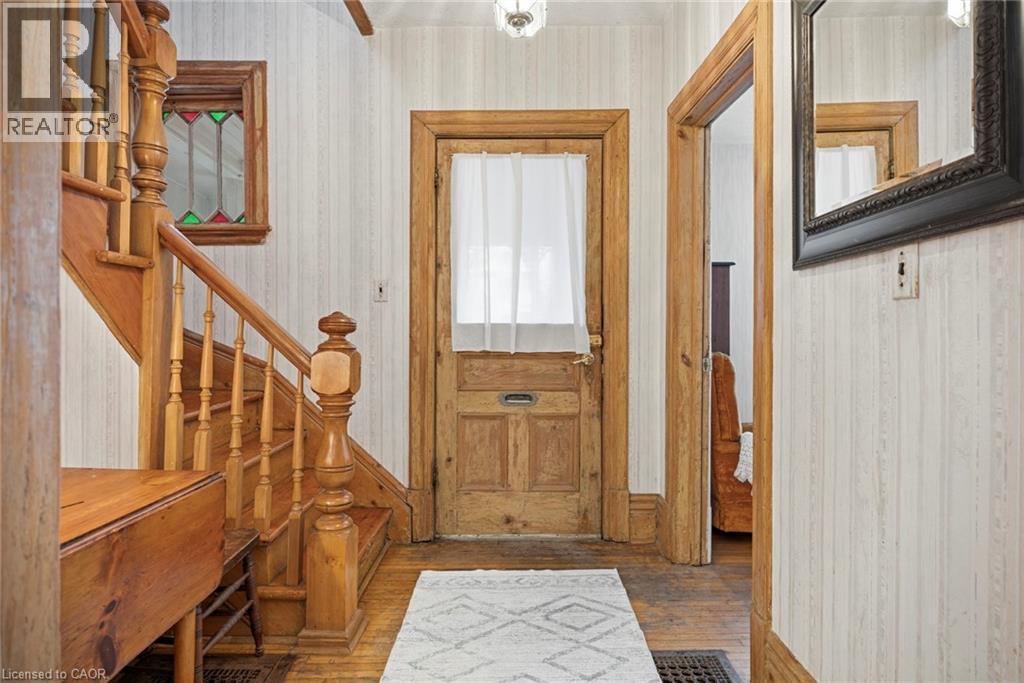 












257 ONTARIO Street

,
Stratford,




Ontario
N5A3H6

