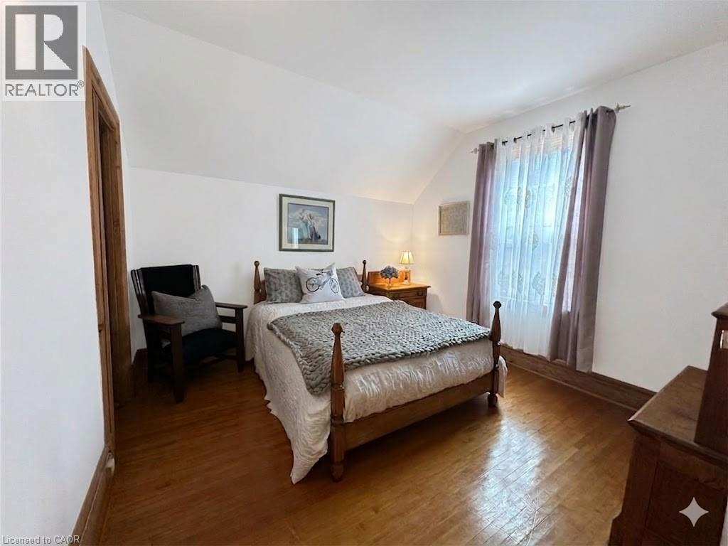 












257 ONTARIO Street

,
Stratford,




Ontario
N5A3H6

