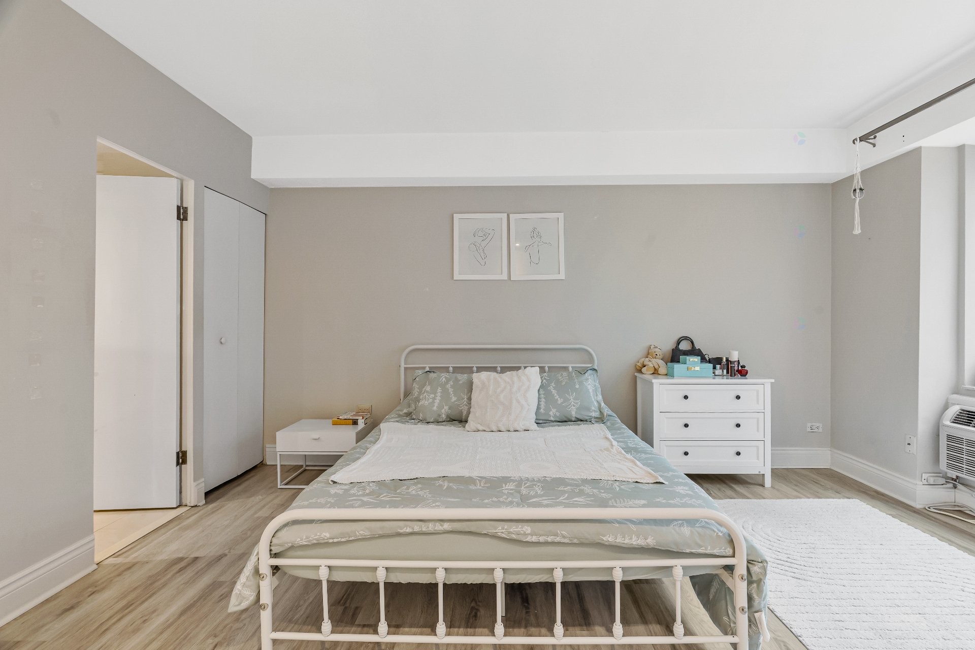 









3445


Rue Drummond

, 501,
Montréal (Ville-Marie),




QC
H3G1X9

