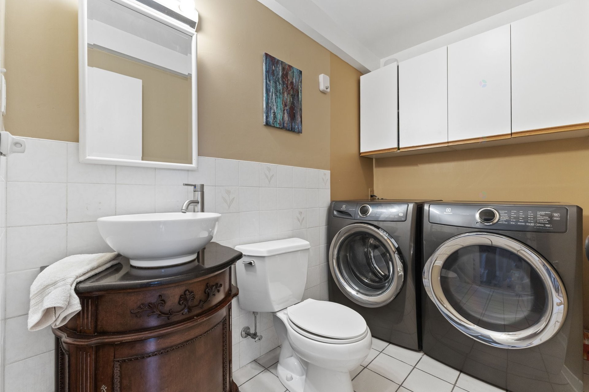 









366


Boul. Riel

,
Gatineau (Hull),




QC
J8Z1B4

