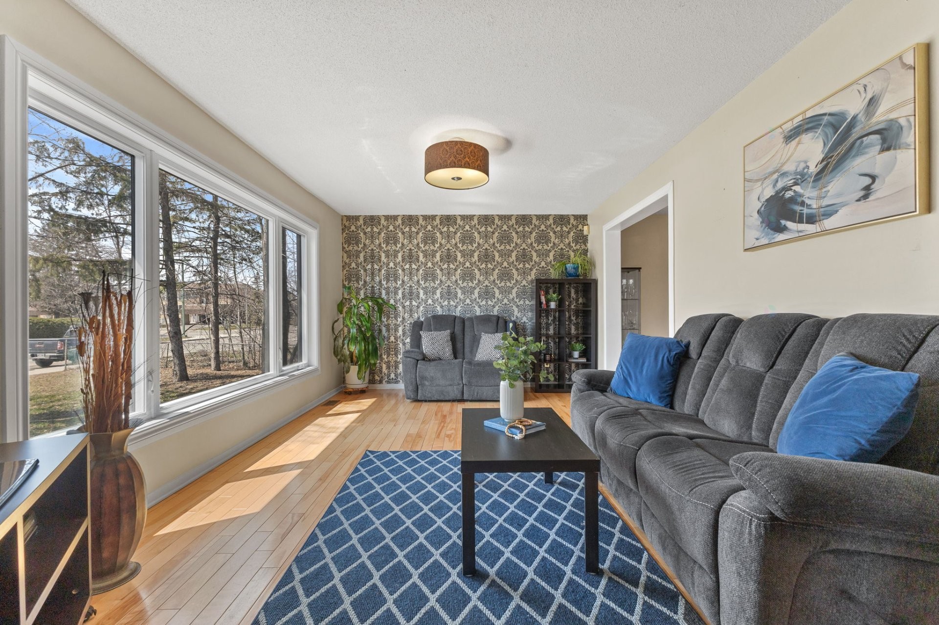 









366


Boul. Riel

,
Gatineau (Hull),




QC
J8Z1B4


