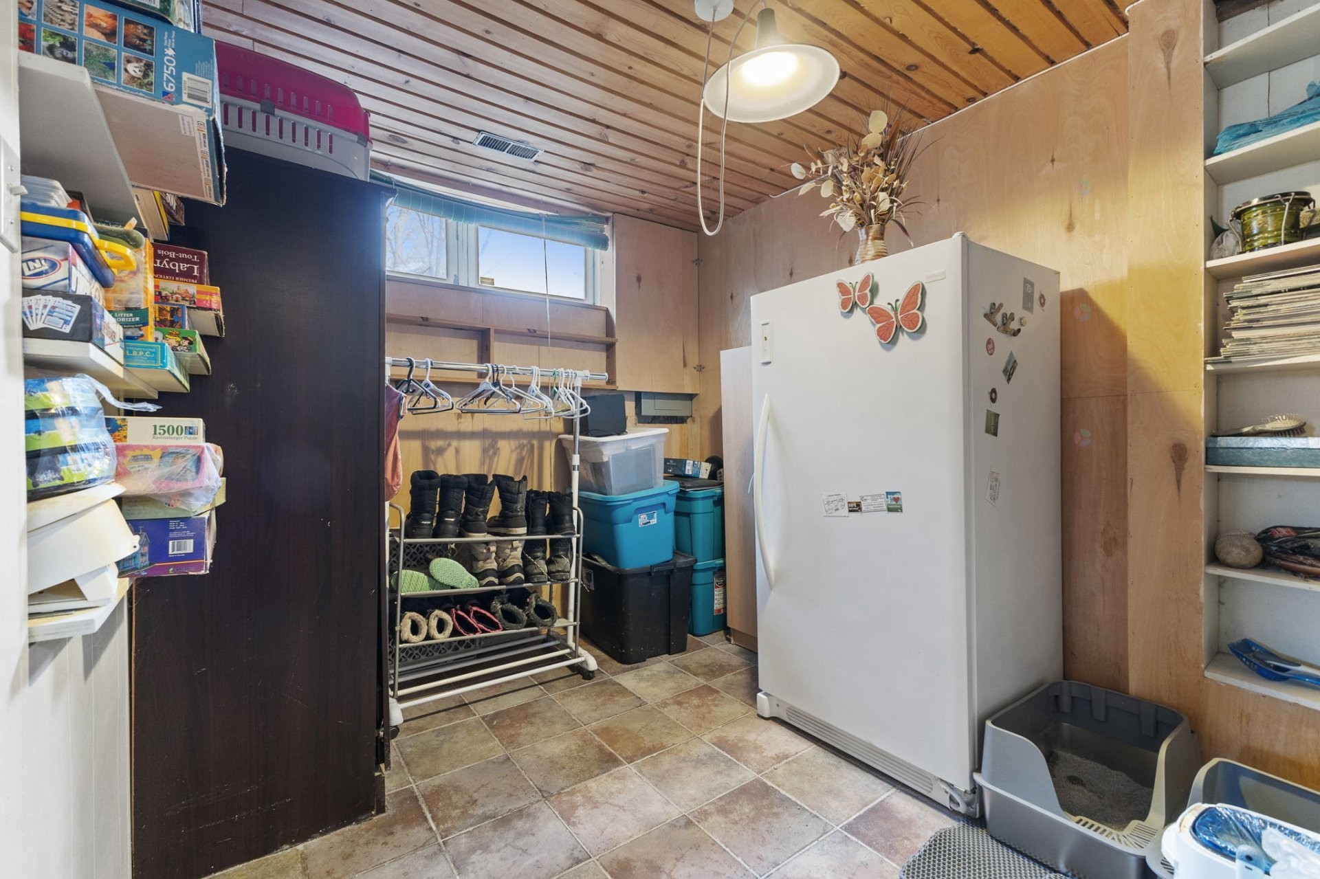 









366


Boul. Riel

,
Gatineau (Hull),




QC
J8Z1B4

