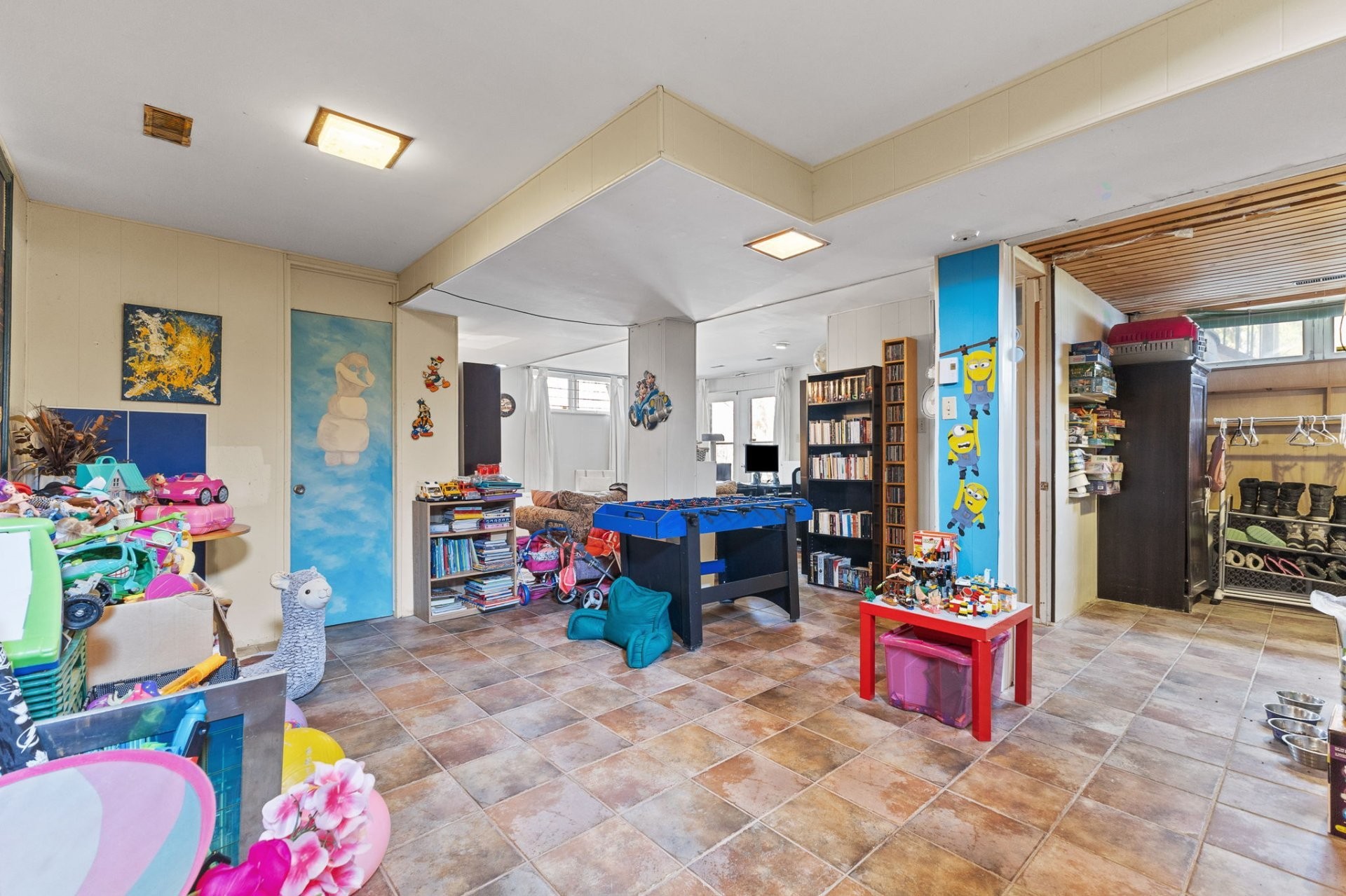 









366


Boul. Riel

,
Gatineau (Hull),




QC
J8Z1B4

