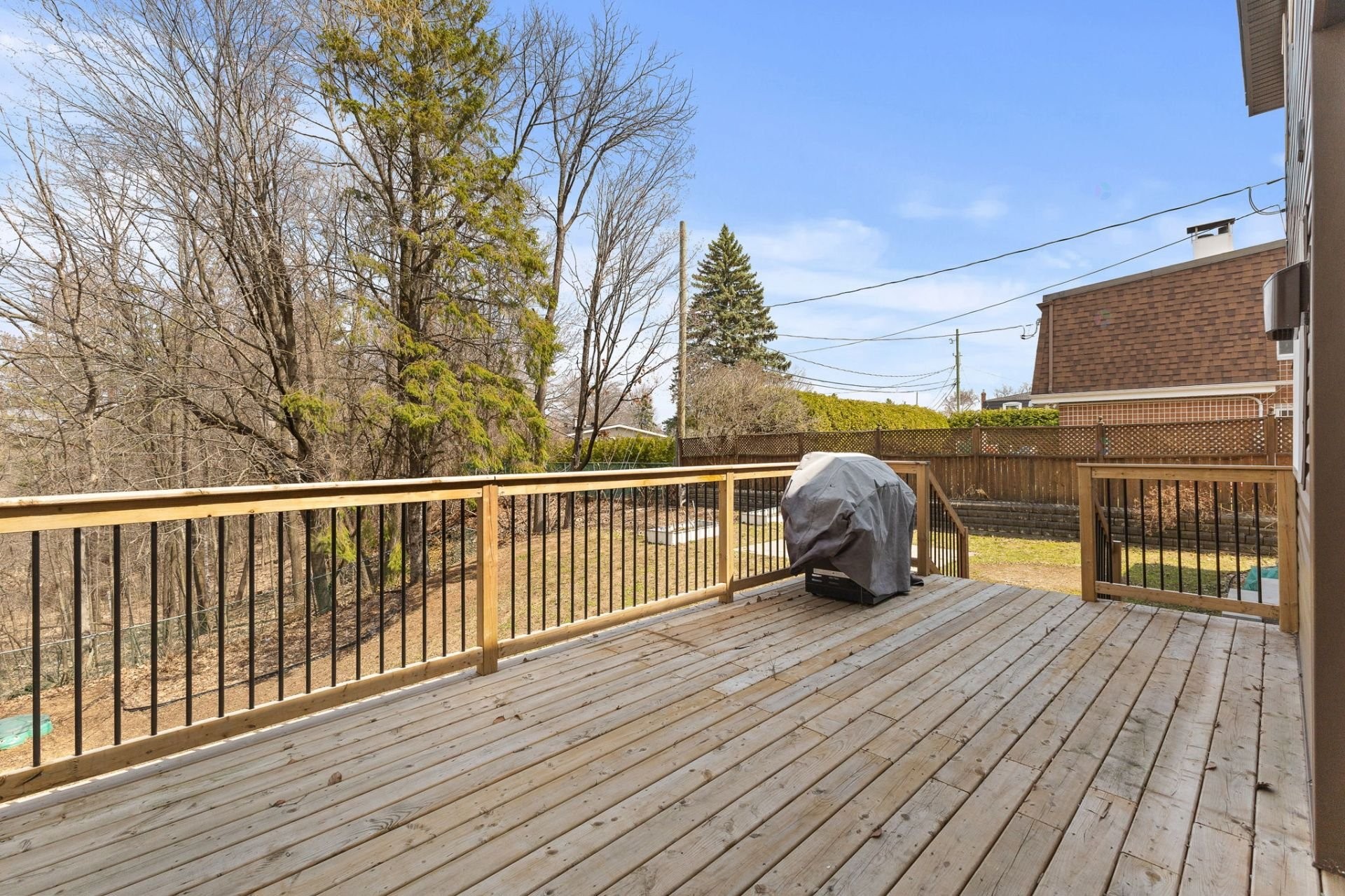 









366


Boul. Riel

,
Gatineau (Hull),




QC
J8Z1B4

