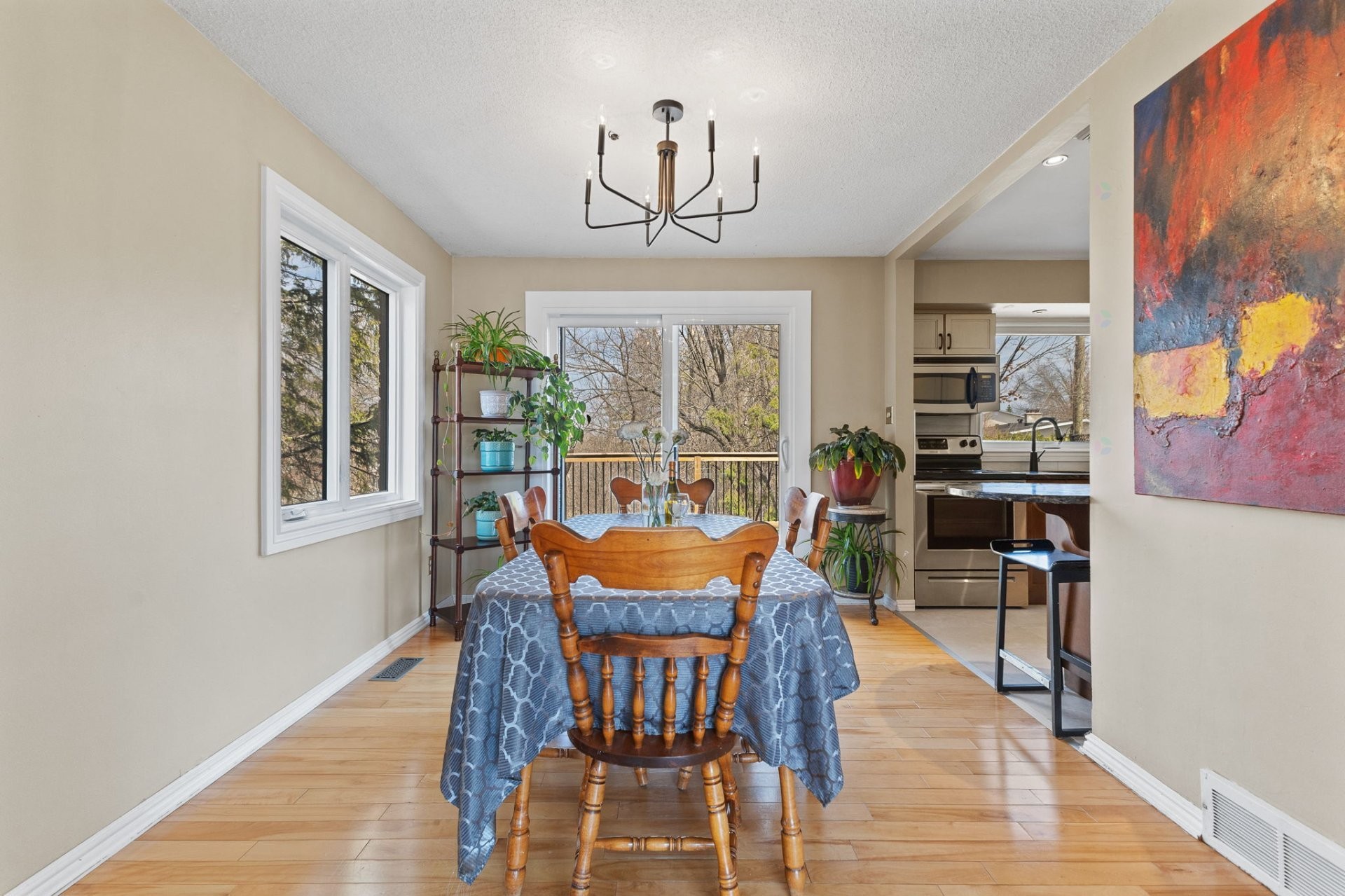









366


Boul. Riel

,
Gatineau (Hull),




QC
J8Z1B4

