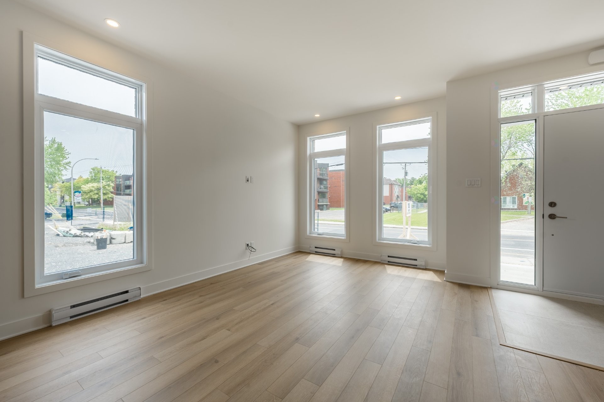 









127


Mtée des Trinitaires

, 102,
Saint-Basile-le-Grand,




QC
J3N1C3

