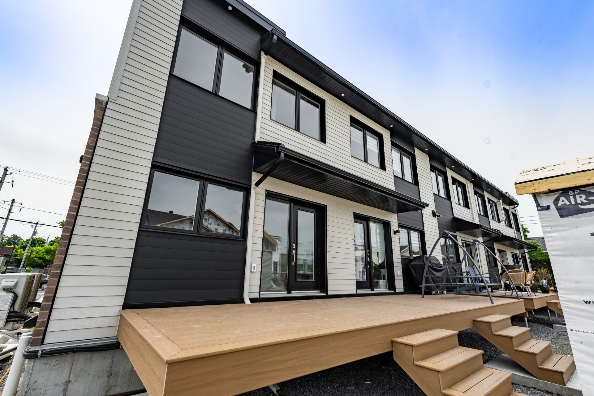 









127


Mtée des Trinitaires

, 201,
Saint-Basile-le-Grand,




QC
J3N1C3

